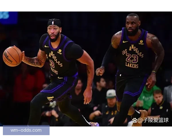 湖人力求复仇雷霆 詹姆斯与戴维斯联手抗衡亚历山大三杀梦想